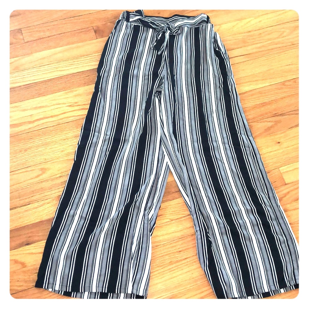 Angie wide legged pants